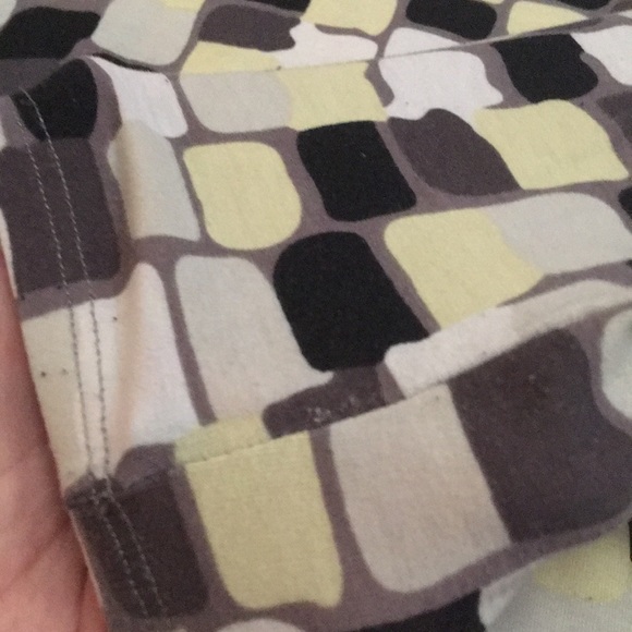 Lularoe Irma -read description - Picture 4 of 5